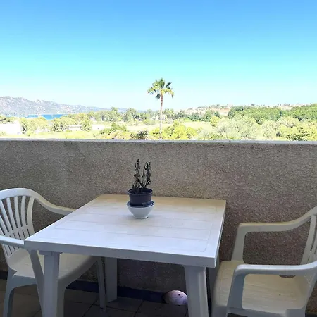 Climatise Avec Piscine, Balcon Et Parking, Proche Et Centre - Saint-florent - Fr-1-650-35 *