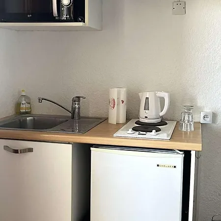 Апартаменты Climatise Avec Piscine, Balcon Et Parking, Proche Et Centre - Saint-florent - Fr-1-650-35 Сен-Флоран